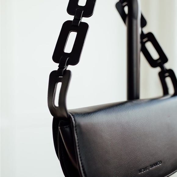 Melie Bianco Black Shoulder Bag - Picture 2 of 5